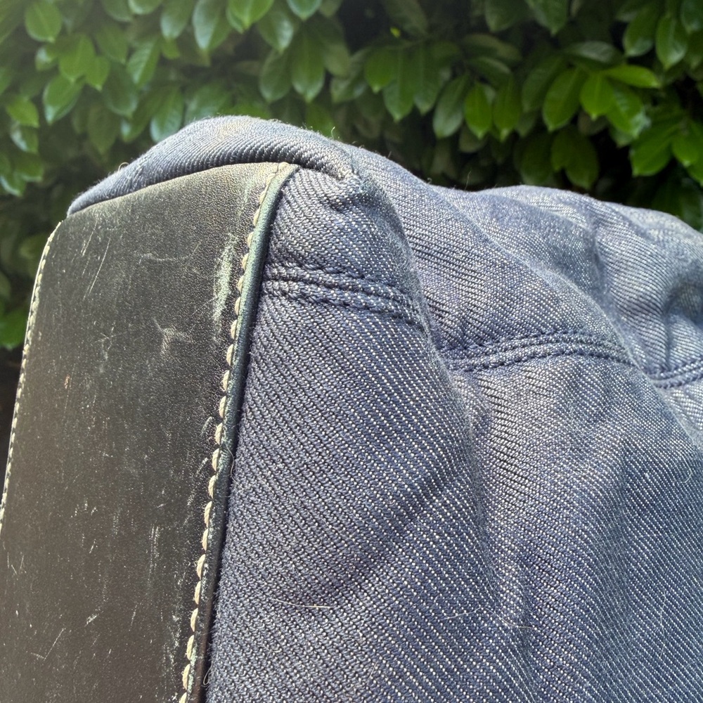 Chanel Turn lock tote bag denim executive work - Picture 6 of 12